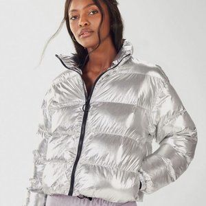 Fabletics Women's Arden Puffer Jacket, Silver Shin